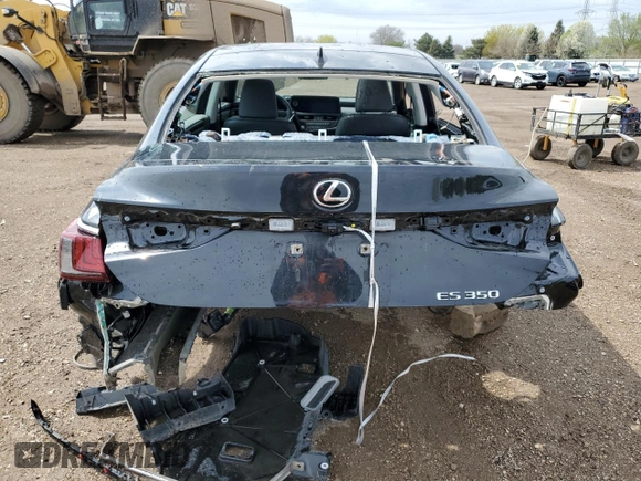 2022 Lexus ES 350 z VIN 58ADZ1B12NU134872, wystawiony jako Copart lot #53705635 z przebiegiem 18 069 mil mil oraz Szkody całkowita. Historia ofert i sprzedaży dostępna na DreamBid. Obrazek 6.