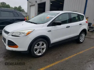 2014 Ford Escape S with VIN 1FMCU0F73EUA93131, listed as a Copart auction lot 71436664 with 162,631 mi miles and Salvage Title. Bid and sale history available at carsss.com. Image 1.