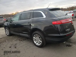 2019 Lincoln MKT with VIN 2LMHJ5NK3KBL04254, listed as a Copart auction lot 77127214 with Not Provided miles and Salvage Title. Bid and sale history available at DreamBid. Image 2.