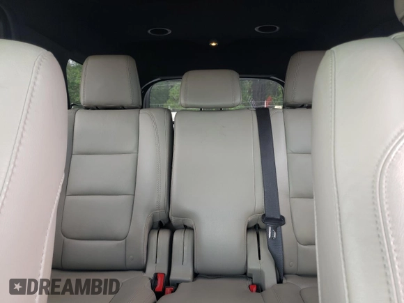 2014 Ford Explorer XLT с VIN 1FM5K7D81EGC32643, выставлен на аукционе Copart как лот 61430685 с пробегом 87 958 миль миль и Списание • Salvage title. История ставок и продаж доступна на DreamBid. Изображение 10.