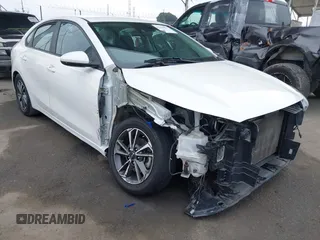 2021 Kia Forte LXS z VIN 3KPF24AD1ME375065, wystawiony jako IAAI lot #42356572 z przebiegiem 83 025 mil mil oraz . Historia ofert i sprzedaży dostępna na DreamBid. Obrazek 1.