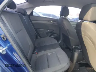 2020 Hyundai Accent SE z VIN 3KPC24A6XLE119008, wystawiony jako Copart lot #42598105 z przebiegiem 58 304 mil mil oraz Nie do naprawy • Non repairable. Historia ofert i sprzedaży dostępna na DreamBid. Obrazek 10.