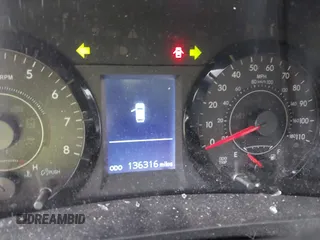 2015 Toyota Sienna LE AAS с VIN 5TDKK3DCXFS533200, выставлен на аукционе IAAI как лот 42123768 с пробегом 136 316 миль миль и . История ставок и продаж доступна на DreamBid. Изображение 7.