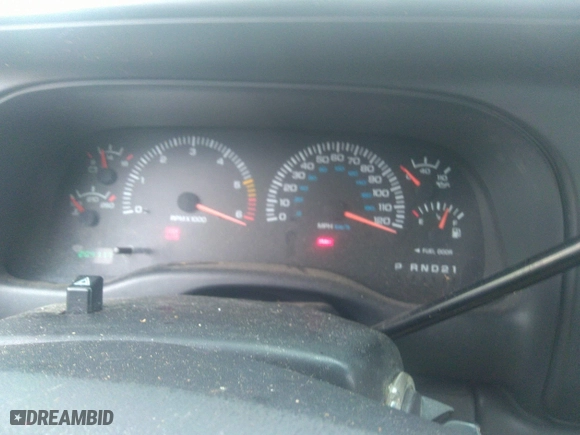 2000 Dodge Dakota Sport with VIN 1B7HG2AZ6YS661541, listed as a IAAI auction lot 41674406 with 204,117 mi miles. Bid and sale history available at carsss.com. Image 7.