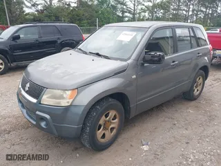 2007 Suzuki Grand Vitara with VIN JS3TE941474203094, listed as a IAAI auction lot 42092310 with 176,903 mi miles. Bid and sale history available at carsss.com. Image 2.