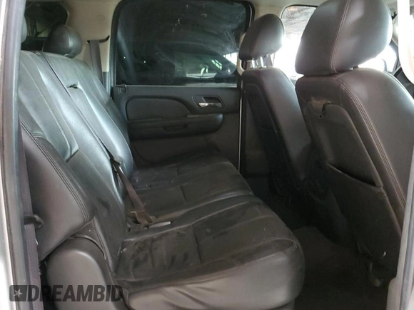 2010 Chevrolet Suburban LT with VIN 1GNUCJE05AR254136, listed as a Copart auction lot 48036375 with 146,698 mi miles and Clean Title. Bid and sale history available at carsss.com. Image 11.