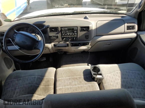 1999 Ford F-350 XL with VIN 1FTSW30F3XEE22631, listed as a Copart auction lot 83521754 with 368,980 mi miles and Salvage title. Bid and sale history available at DreamBid. Image 8.