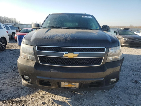 2013 Chevrolet Suburban LT with VIN 1GNSKJE73DR300736, listed as a Copart auction lot 48717835 with 216,599 mi miles and Salvage Title. Bid and sale history available at carsss.com. Image 5.