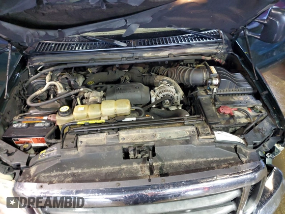 2002 Ford F-250 XL with VIN 1FTNW20F52EA52699, listed as a Copart auction lot 84088814 with 299,869 mi miles and Salvage Title. Bid and sale history available at DreamBid. Image 11.