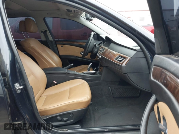2010 BMW 5 Series 528i xDrive with VIN WBANV1C52AC157577, listed as a IAAI auction lot 41945678 with 153,379 mi miles and . Bid and sale history available at carsss.com. Image 5.