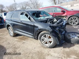 2024 Ford Explorer XLT с VIN 1FMSK8DHXRGA01982, выставлен на аукционе IAAI как лот 41593934 с пробегом 23 547 миль миль и . История ставок и продаж доступна на DreamBid. Изображение 1.