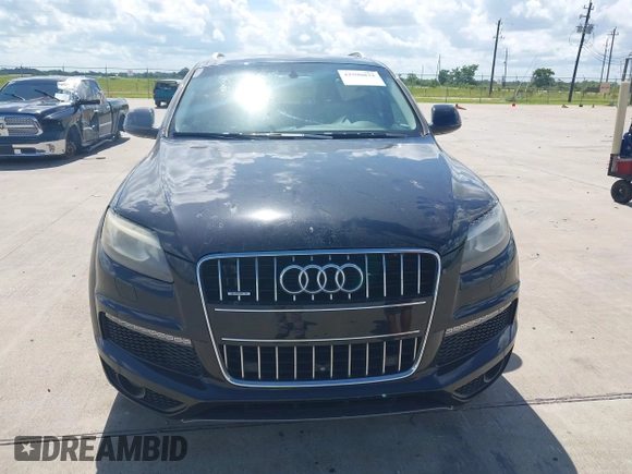 2015 Audi Q7 S line Prestige with VIN WA1DGAFE9FD004677, listed as a IAAI auction lot 42590832 with 150,143 mi miles and . Bid and sale history available at DreamBid. Image 12.