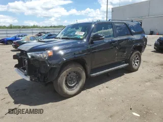 2020 Toyota 4Runner SR5 with VIN JTEBU5JR6L5794237, listed as a Copart auction lot 60898265 with 65,112 mi miles and Salvage title. Bid and sale history available at DreamBid. Image 1.
