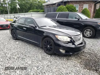 2010 Lexus LS 460 z VIN JTHCL5EF6A5006984, wystawiony jako Copart lot #60912355 z przebiegiem 185 116 mil mil oraz Czysty tytuł • Clean title. Historia ofert i sprzedaży dostępna na DreamBid. Obrazek 4.