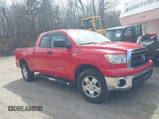 2010 Toyota Tundra 4WD Truck with VIN 5TFUY5F19AX138345, listed as a IAAI auction lot 41929871 with 156,230 mi miles. Bid and sale history available at carsss.com. Image 1.