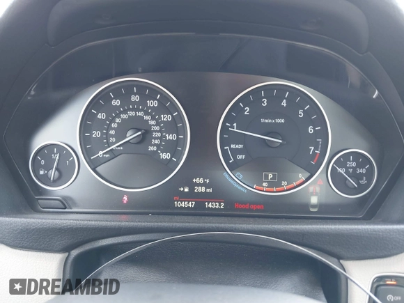 2017 BMW 3 Series 330i xDrive with VIN WBA8D9C32HA011814, listed as a IAAI auction lot 42254352 with 104,547 mi miles and . Bid and sale history available at DreamBid. Image 7.