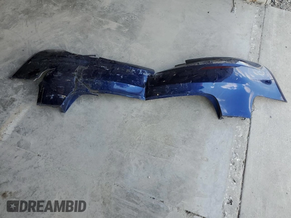 2023 Tesla Model 3 Performance z VIN 5YJ3E1EC4PF558646, wystawiony jako Copart lot #55201985 z przebiegiem 24 455 mil mil oraz Nie do naprawy • Non repairable. Historia ofert i sprzedaży dostępna na DreamBid. Obrazek 12.