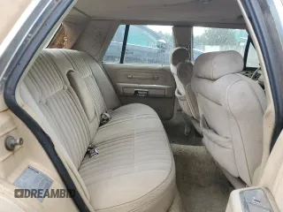 1986 Ford Crown Victoria z VIN 2FABP43F2GX172057, wystawiony jako Copart lot #71609094 z przebiegiem 63 900 mil mil oraz Tytuł czysty. Historia ofert i sprzedaży dostępna na DreamBid. Obrazek 10.
