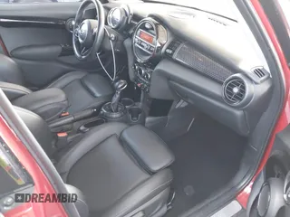 2016 MINI Cooper Hardtop 4 Door S with VIN WMWXU3C5XG2D28360, listed as a IAAI auction lot 41539607 with 78,616 mi miles. Bid and sale history available at carsss.com. Image 5.