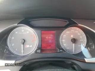 2012 Audi S4 Premium Plus z VIN WAUDGAFL6CA111717, wystawiony jako Copart lot #49902045 z przebiegiem 109 881 mil mil oraz Szkoda całkowita • Salvage title. Historia ofert i sprzedaży dostępna na DreamBid. Obrazek 9.