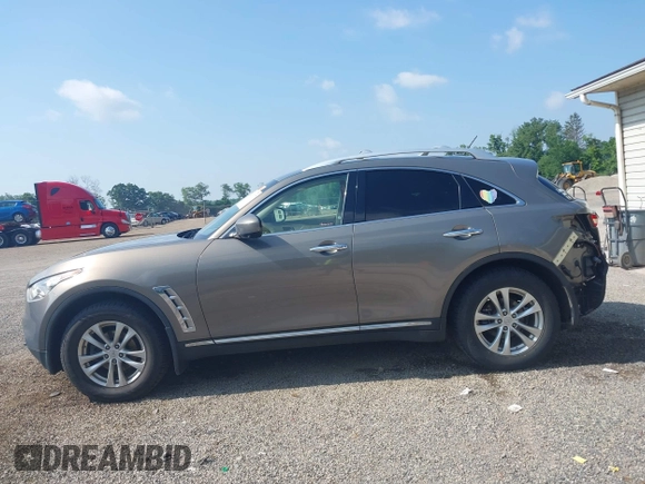 2012 Infiniti FX with VIN JN8AS1MW8CM152533, listed as a IAAI auction lot 42631117 with 128,363 mi miles and . Bid and sale history available at DreamBid. Image 15.