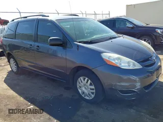 2009 Toyota Sienna CE with VIN 5TDZK23CX9S225555, listed as a IAAI auction lot 41796532 with 153,325 mi miles and . Bid and sale history available at DreamBid. Image 1.