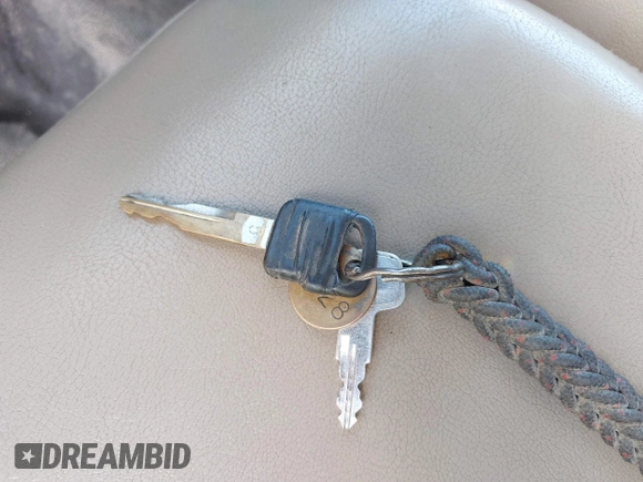 2007 Ford F-250 XL with VIN 1FTSX21P87EA54316, listed as a IAAI auction lot 42528058 with 165,054 mi miles and . Bid and sale history available at DreamBid. Image 11.