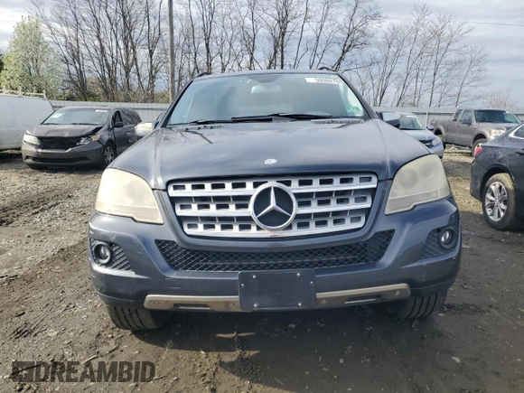 2010 Mercedes-Benz M 350 z VIN 4JGBB8GB5AA549449, wystawiony jako Copart lot #50080765 z przebiegiem 125 406 mil mil oraz Szkoda całkowita • Salvage title. Historia ofert i sprzedaży dostępna na DreamBid. Obrazek 5.