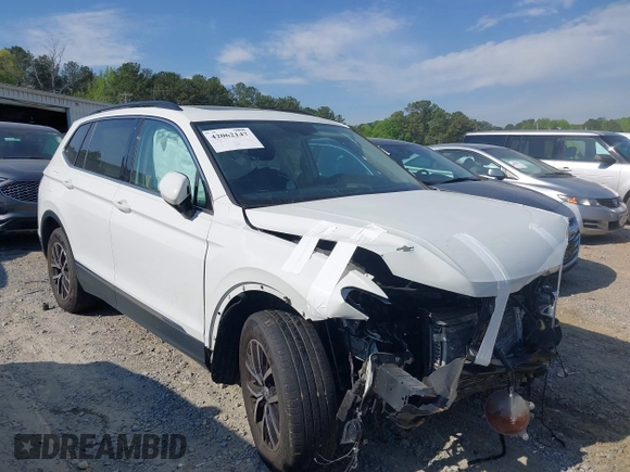 2021 Volkswagen Tiguan SE with VIN 3VV3B7AX7MM080266, listed as a IAAI auction lot 42062147 with 66,786 mi miles and . Bid and sale history available at DreamBid. Image 12.