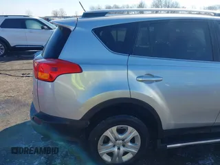 2013 Toyota RAV4 LE with VIN JTMZFREV9DD000690, listed as a IAAI auction lot 41575027 with 123,038 mi miles. Bid and sale history available at carsss.com. Image 20.
