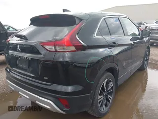 2024 Mitsubishi Eclipse Cross SE with VIN JA4ATWAA4RZ034659, listed as a IAAI auction lot 42670533 with 33,398 mi miles and . Bid and sale history available at DreamBid. Image 4.