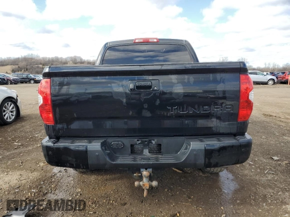 2015 Toyota Tundra Platinum z VIN 5TFAW5F11FX441961, wystawiony jako Copart lot #52326755 z przebiegiem 126 870 mil mil oraz Szkoda całkowita • Salvage title. Historia ofert i sprzedaży dostępna na DreamBid. Obrazek 6.