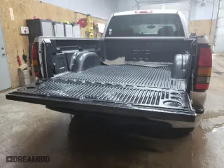 2005 GMC Sierra 1500 SLE1 with VIN 2GTEK19B651261817, listed as a Copart auction lot 53791135 with 172,477 mi miles and Clean Title. Bid and sale history available at carsss.com. Image 6.