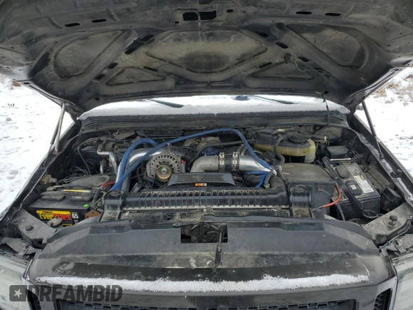 2005 Ford F-250 XL z VIN 1FTSW21P85EA55966, wystawiony jako Copart lot #53452015 z przebiegiem 314 650 mil mil oraz Nie do naprawy • Non repairable. Historia ofert i sprzedaży dostępna na DreamBid. Obrazek 12.