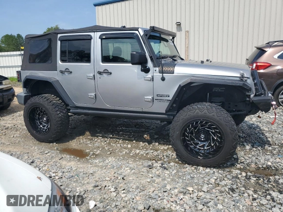 2018 Jeep Wrangler JK Unlimited Sport S with VIN 1C4HJWDG8JL925782, listed as a Copart auction lot 65468664 with 68,075 mi miles and Salvage Title. Bid and sale history available at carsss.com. Image 4.