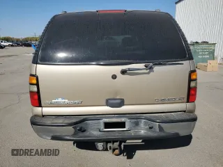 2005 Chevrolet Suburban LS with VIN 3GNFK16Z15G176484, listed as a Copart auction lot 74426024 with 248,137 mi miles and Salvage Title. Bid and sale history available at carsss.com. Image 6.
