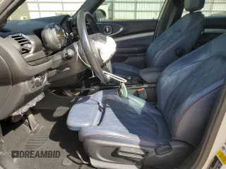 2016 MINI Clubman z VIN WMWLN5C50G2E29737, wystawiony jako Copart lot #50459135 z przebiegiem 129 940 mil mil oraz Szkody całkowita. Historia ofert i sprzedaży dostępna na DreamBid. Obrazek 7.