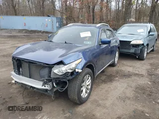 2013 Infiniti FX with VIN JN8CS1MW8DM170914, listed as a IAAI auction lot 41689303 with 138,400 mi miles and . Bid and sale history available at DreamBid. Image 18.