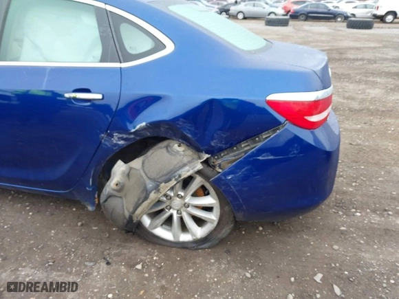 2013 Buick Verano with VIN 1G4PP5SK8D4244396, listed as a IAAI auction lot 41808527 with 72,542 mi miles. Bid and sale history available at carsss.com. Image 6.