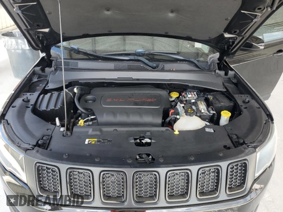 2021 Jeep Compass Latitude with VIN 3C4NJCBB1MT570942, listed as a Copart auction lot 55272855 with 17,307 mi miles and Salvage title. Bid and sale history available at DreamBid. Image 12.