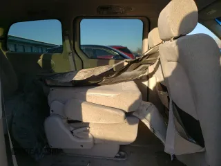 2005 Kia Sedona LX with VIN KNDUP132456702004, listed as a Copart auction lot 46514105 with 157,214 mi miles and Salvage Title. Bid and sale history available at carsss.com. Image 11.