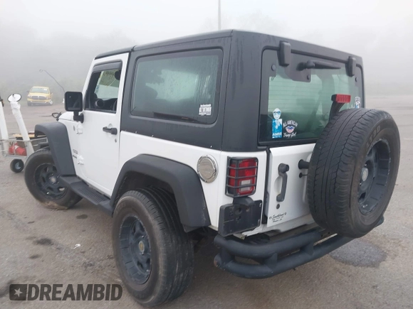 2013 Jeep Wrangler Sport z VIN 1C4AJWAG9DL653348, wystawiony jako IAAI lot #42096860 z przebiegiem 55 575 mil mil oraz . Historia ofert i sprzedaży dostępna na DreamBid. Obrazek 3.