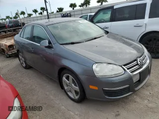 2010 Volkswagen Jetta TDI with VIN 3VWRL7AJ7AM112353, listed as a Copart auction lot 74668104 with Not provided miles and Clean title. Bid and sale history available at DreamBid. Image 4.
