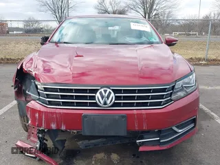 2016 Volkswagen Passat S с VIN 1VWAT7A38GC011797, выставлен на аукционе IAAI как лот 41227670 с пробегом 128 238 миль миль и . История ставок и продаж доступна на DreamBid. Изображение 12.