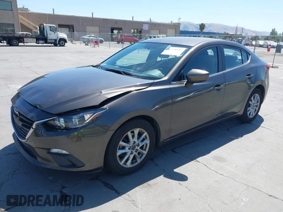 2014 Mazda 3 i Touring z VIN JM1BM1V75E1113050, wystawiony jako IAAI lot #42374782 z przebiegiem 94 571 mil mil oraz . Historia ofert i sprzedaży dostępna na DreamBid. Obrazek 17.