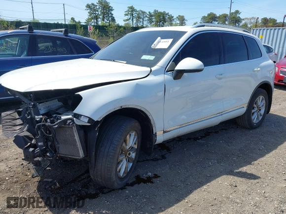 2013 Volkswagen Touareg Sport с VIN WVGEP9BP4DD013215, выставлен на аукционе IAAI как лот 42154801 с пробегом 159 556 миль миль и . История ставок и продаж доступна на DreamBid. Изображение 22.
