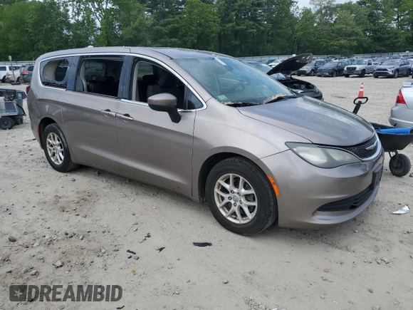 2017 Chrysler Pacifica Touring with VIN 2C4RC1DG6HR572039, listed as a Copart auction lot 58568105 with 190,405 mi miles and Salvage title. Bid and sale history available at DreamBid. Image 4.