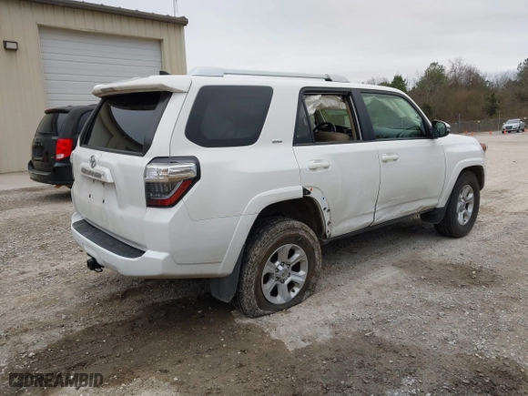 2017 Toyota 4Runner SR5 with VIN JTEZU5JR4H5153111, listed as a IAAI auction lot 41520352 with 114,705 mi miles. Bid and sale history available at carsss.com. Image 4.