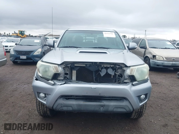 2014 Toyota Tacoma PreRunner with VIN 5TFJU4GN1EX052382, listed as a IAAI auction lot 41533721 with 165,245 mi miles. Bid and sale history available at carsss.com. Image 6.