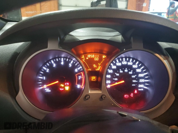 2014 Nissan Juke SL with VIN JN8AF5MV2ET484284, listed as a Copart auction lot 87199244 with 185,811 mi miles and Salvage Title. Bid and sale history available at carsss.com. Image 9.